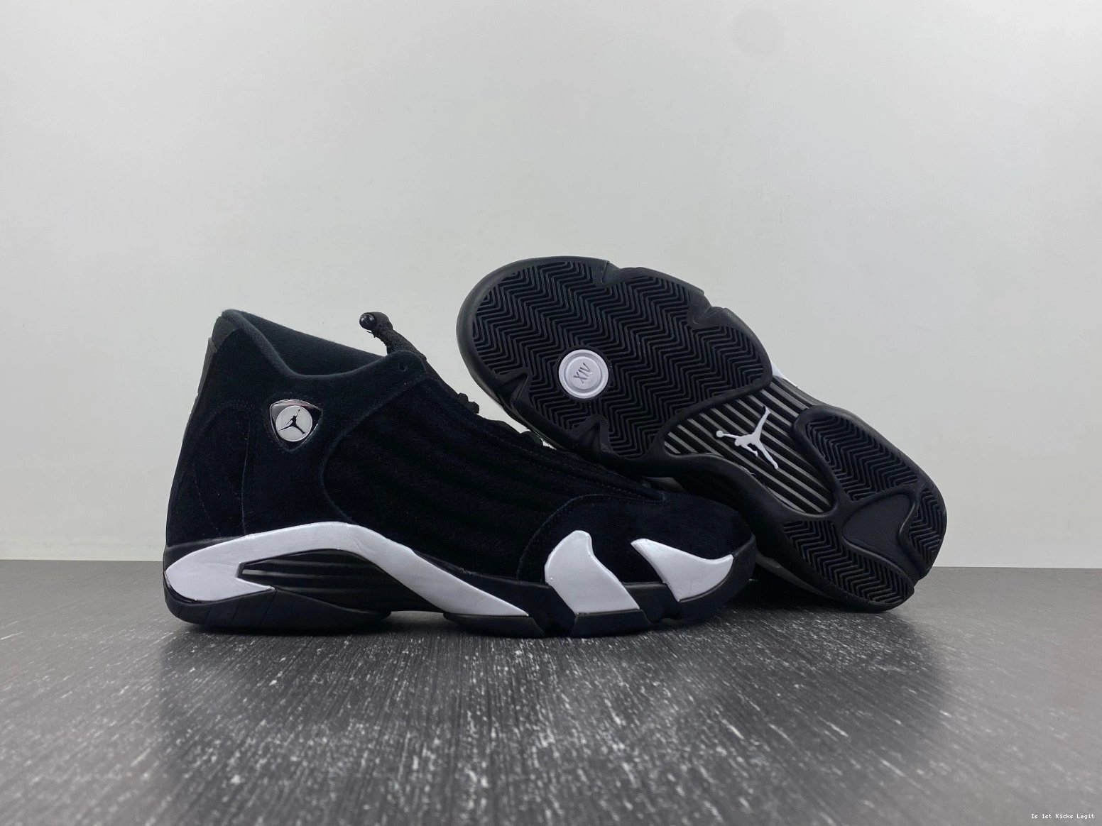 Red University Jordan 487471-016 Black Air White 14 1018